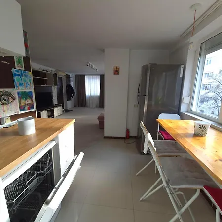 Criselma House Berceni - Linistit Langa Sun Plaza Si Spitale Apartment *