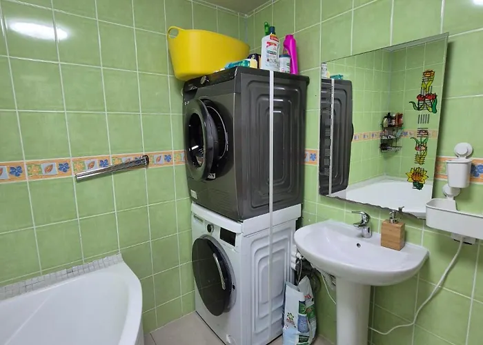 Apartment Criselma House Berceni - Linistit Langa Sun Plaza Si Spitale *