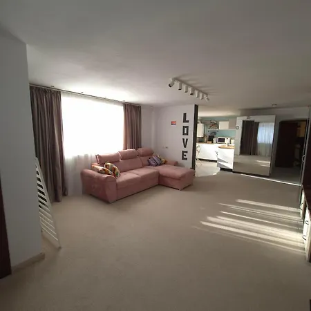 Criselma House Berceni - Linistit Langa Sun Plaza Si Spitale Apartman Bukarest