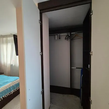 Criselma House Berceni - Linistit Langa Sun Plaza Si Spitale Apartmán *